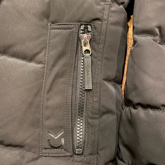 Calvin Klein down jacket - Picture 4 of 6